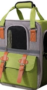 NWOT Pet carrier/backpack small dogs and cats